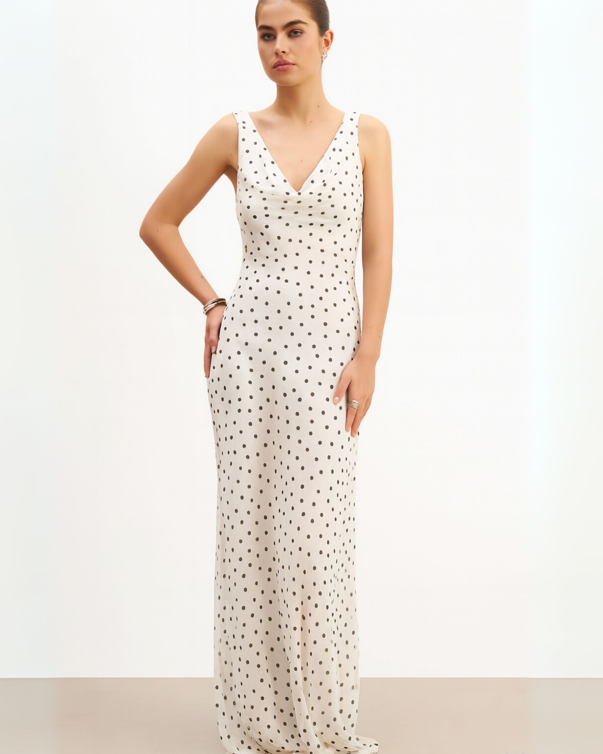 Jedwabna sukienka Capri